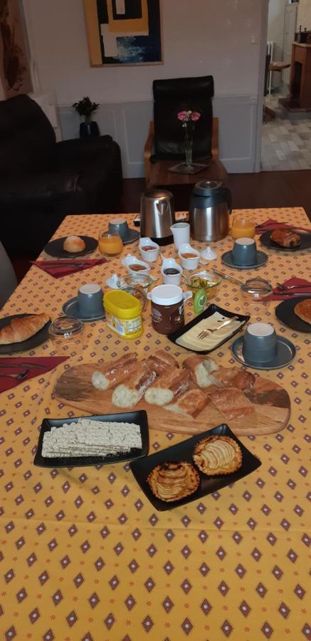 La Miramboise, Chambres Et Table D Hotes Mirambeau  Kültér fotó