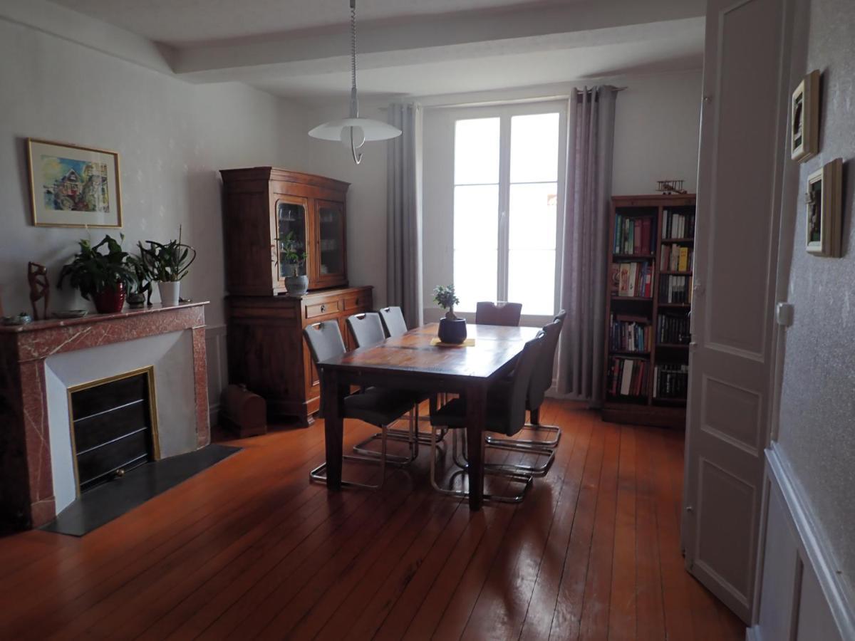 La Miramboise, Chambres Et Table D Hotes Mirambeau  Kültér fotó